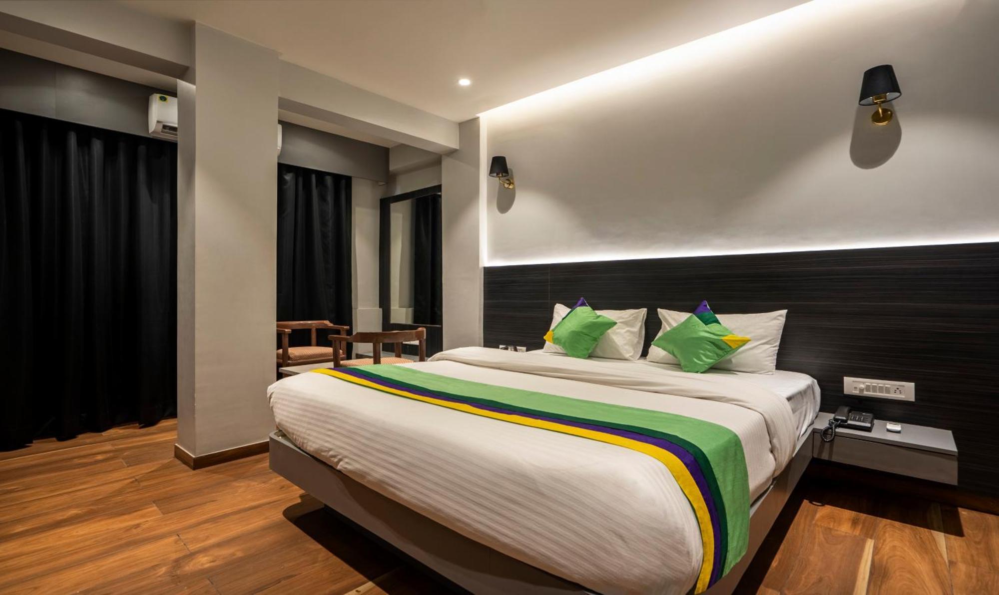 Treebo Prasha Hotel Nashik Exterior foto